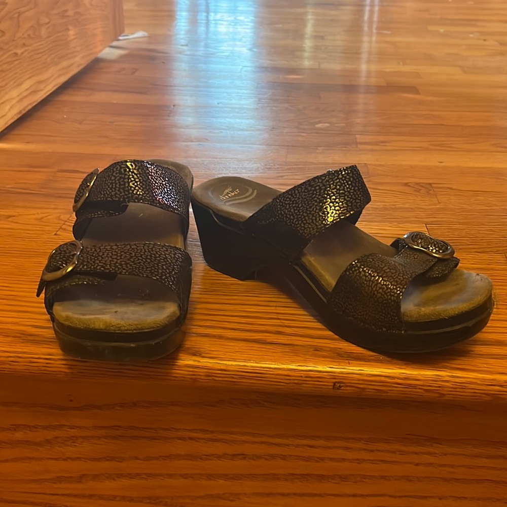 Dansko sandals black snakeskin pattern